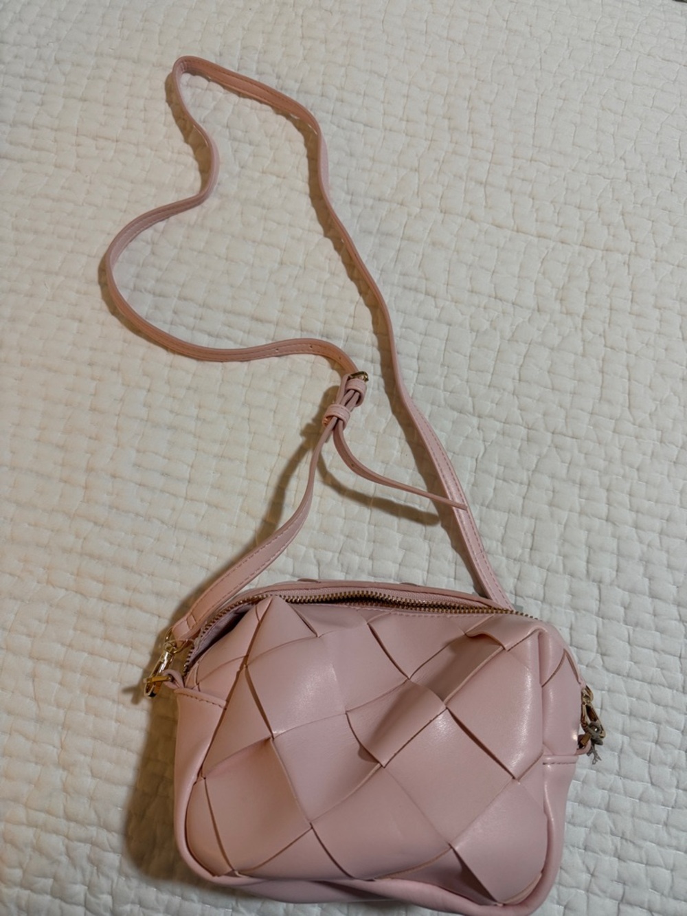 A New Day Blush Pink Woven Crossbody Bag - Picture 5 of 5